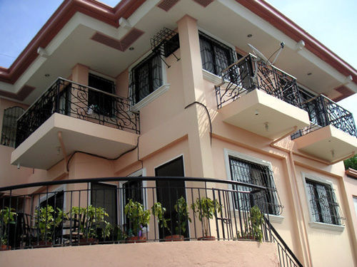 Royal Taal Inn Tagaytay City Ngoại thất bức ảnh