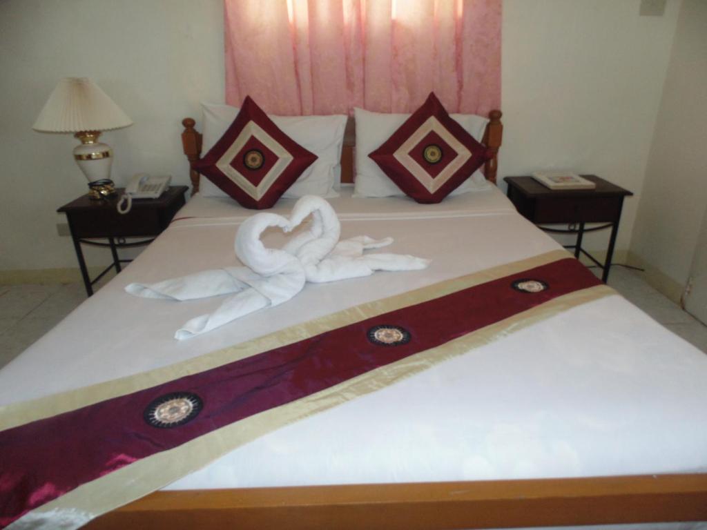 Royal Taal Inn Tagaytay City Phòng bức ảnh