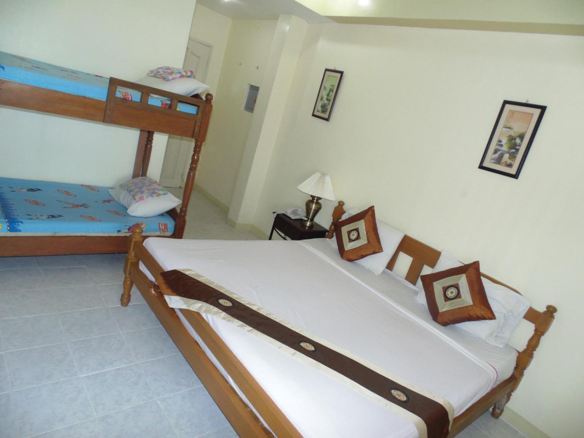 Royal Taal Inn Tagaytay City Ngoại thất bức ảnh