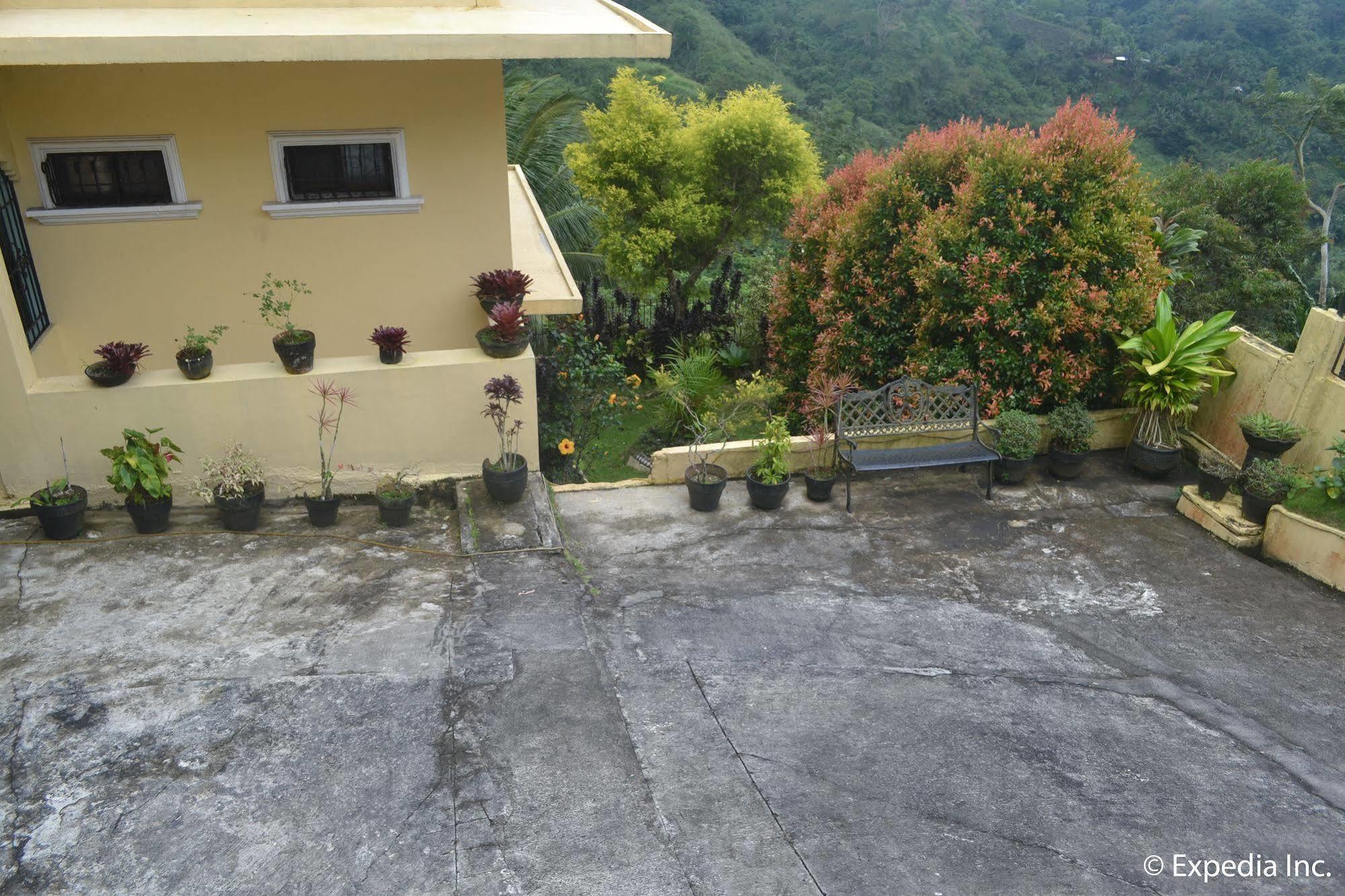 Royal Taal Inn Tagaytay City Ngoại thất bức ảnh