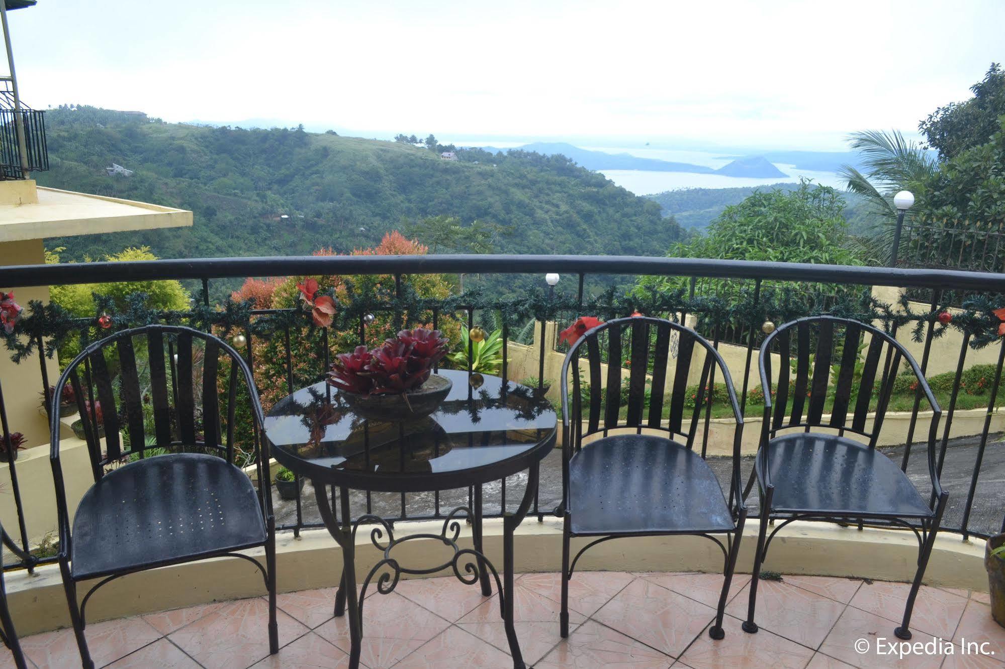 Royal Taal Inn Tagaytay City Ngoại thất bức ảnh